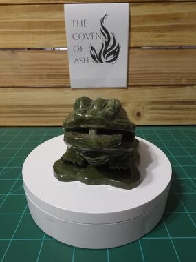 Feng Shui Green Jade Money Frog/Toad